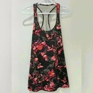 Lululemon cool razorback  abstract floral print tank size small